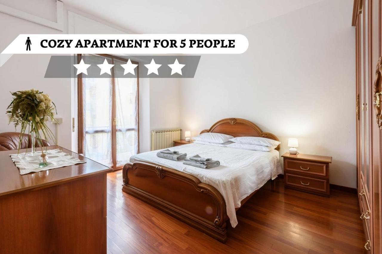 Parking & Wifi City Walls Apartment ピストイア エクステリア 写真